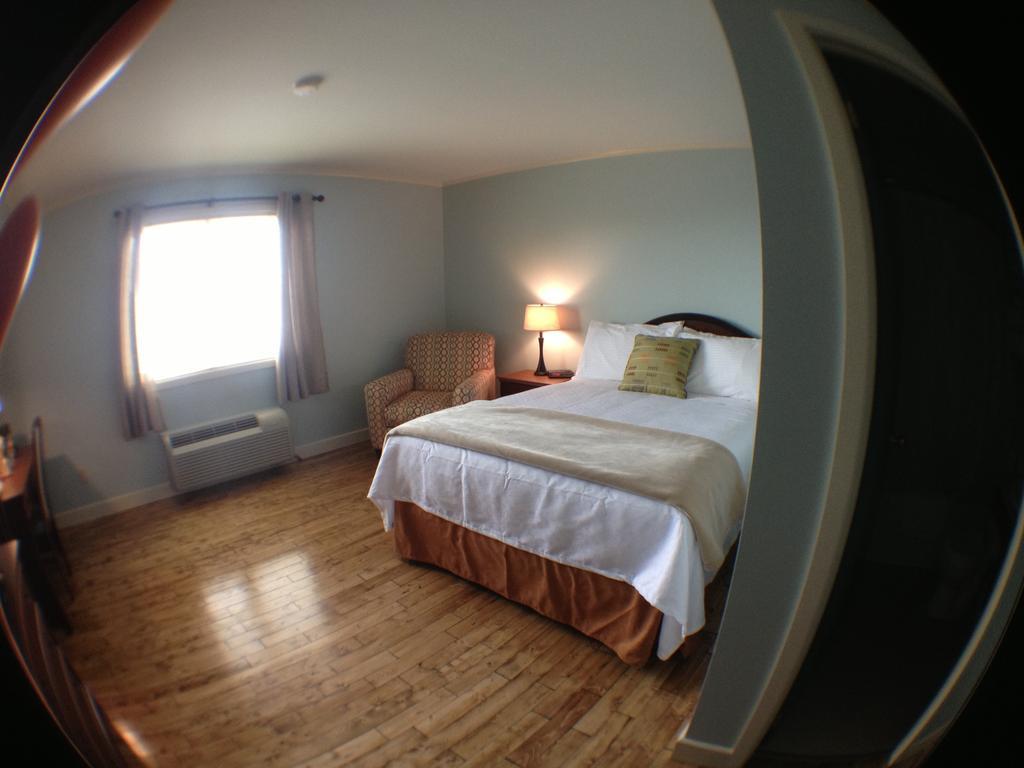 Anchor Inn Hotel And Suites Twillingate Room photo